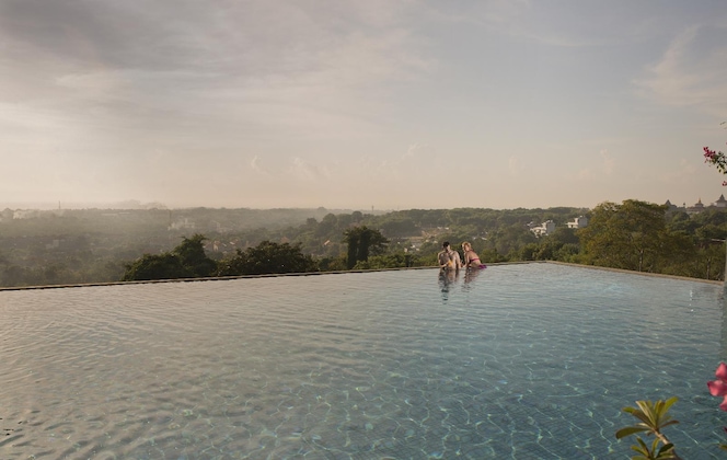 Gallery - The Bali Bay View Hotel