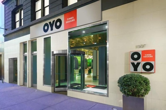 Gallery - Oyo Times Square