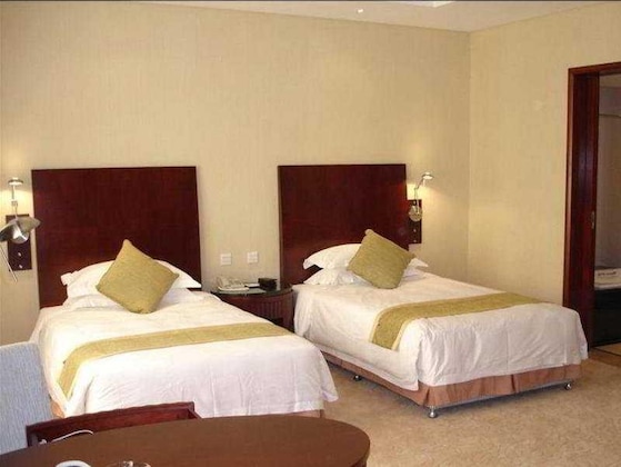 Gallery - Regal Plaza Hotel
