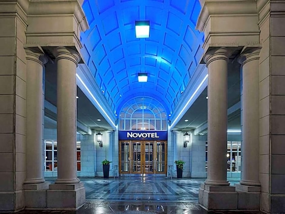 Gallery - Novotel Toronto Centre