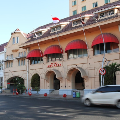 Gallery - Arcadia Hotel Surabaya