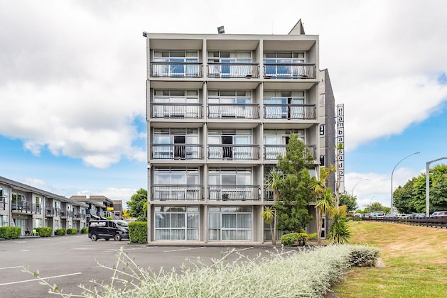 Gallery - Heartland Ambassador Hotel Hamilton