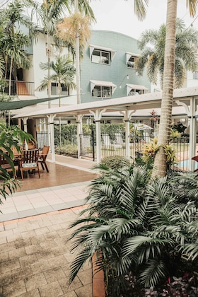 Gallery - Cairns Queens Court