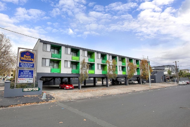 Gallery - Melbourne's Princes Park Hotel
