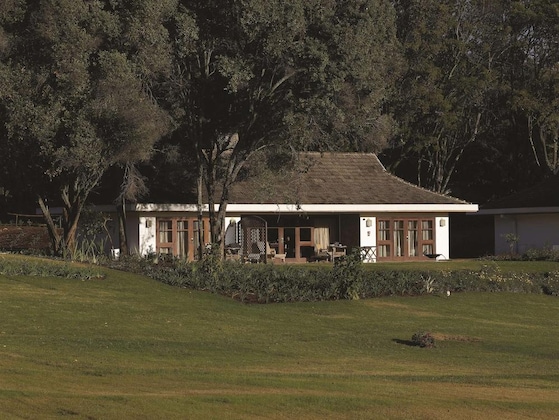 Gallery - Fairmont Mount Kenya Safari