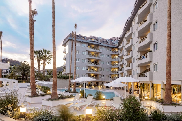 Gallery - AQUA Hotel The Breeze & Spa - Adults Only +18