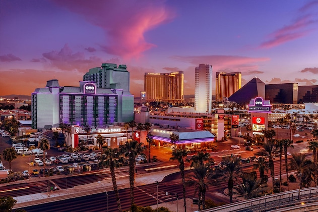 Gallery - Oyo Hotel And Casino Las Vegas