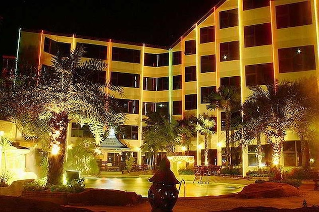 Gallery - Dragon Beach Resort
