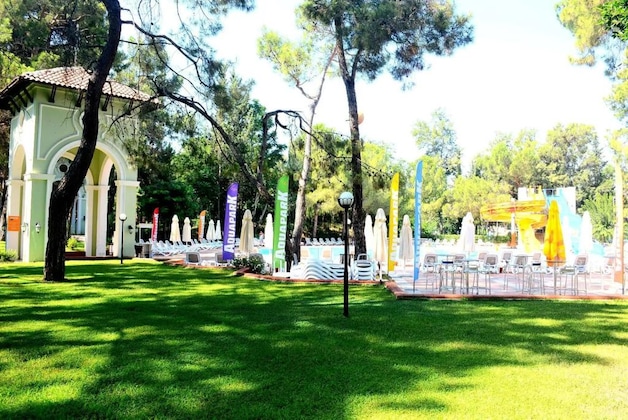 Gallery - Meder Resort Hotel