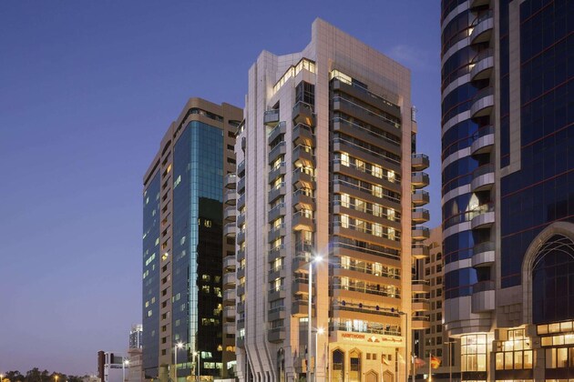 Gallery - Hawthorn Extended Stay by Wyndham Abu Dhabi City Center