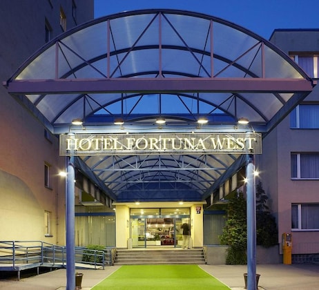 Gallery - Hotel Fortuna West