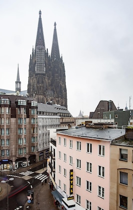 Gallery - Boutique 003 Köln am DOM, Trademark Collection By Wyndham