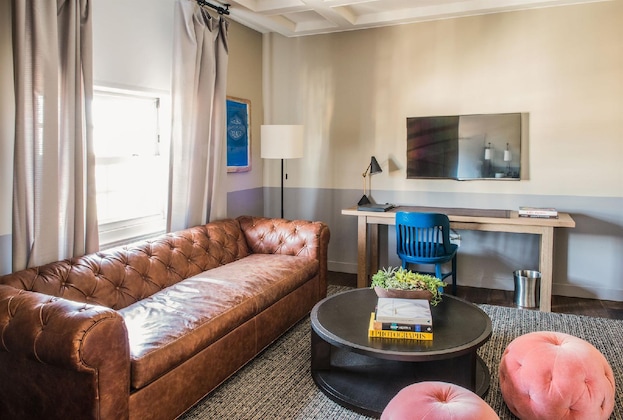 Gallery - The Hollywood Roosevelt