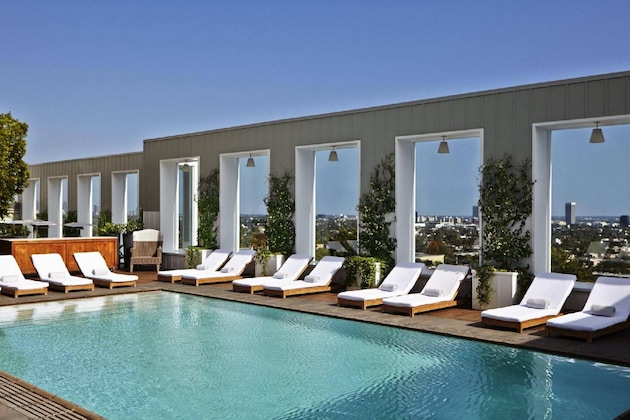 Gallery - The Valorian Los Angeles, Curio Collection By Hilton