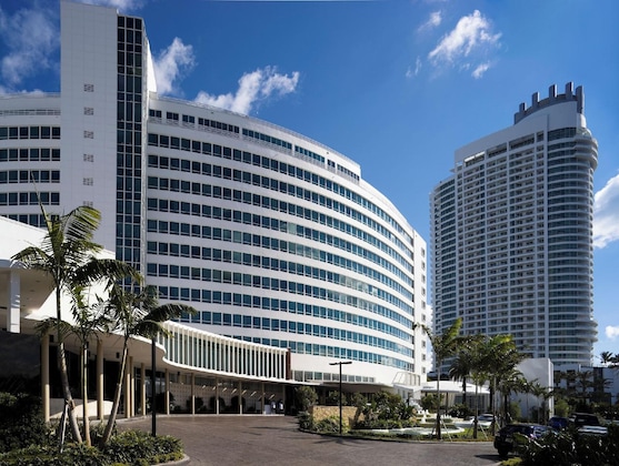 Gallery - Fontainebleau Miami Beach