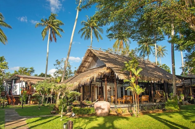 Gallery - Islanda Hideaway Resort
