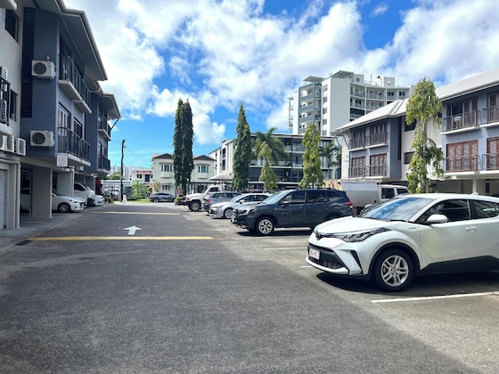 Gallery - Southern Cross Atrium Apartments