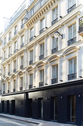 Gallery - 9 Hotel République