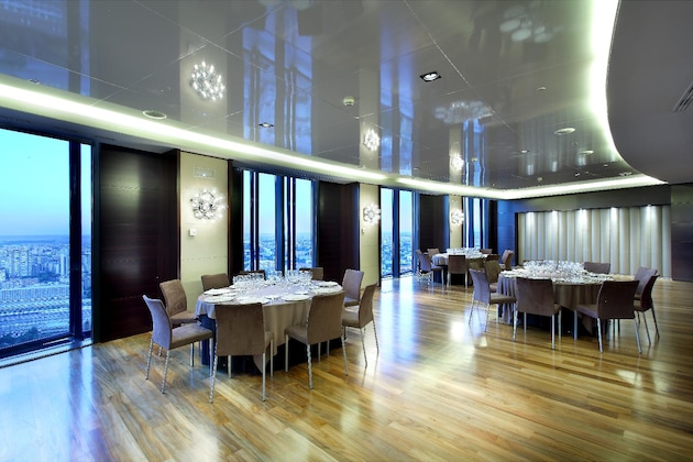 Gallery - Eurostars Madrid Tower