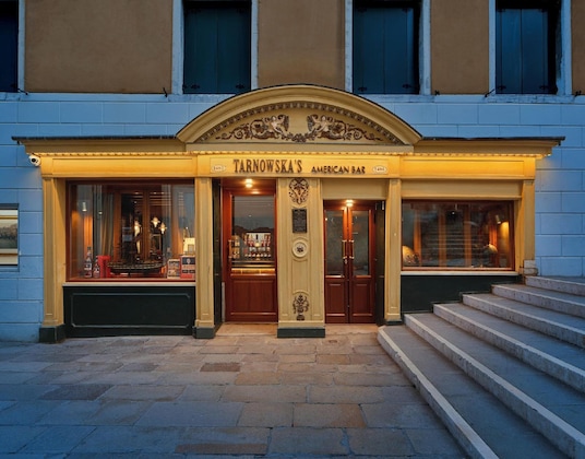 Gallery - Unahotels Ala Venezia - Adults Only