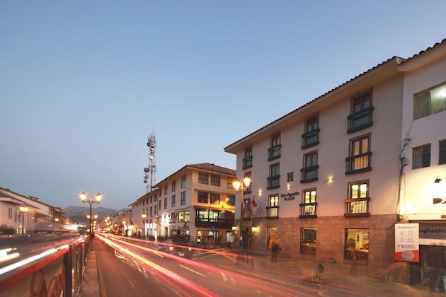 Gallery - San Agustin Plaza