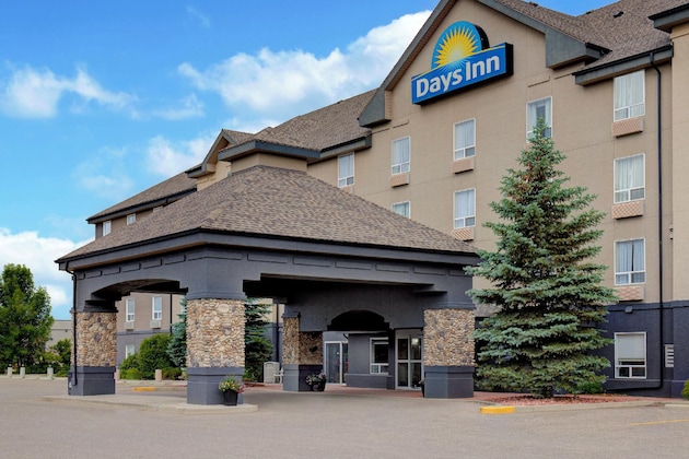 Gallery - Days Inn By Wyndham Medicine Hat