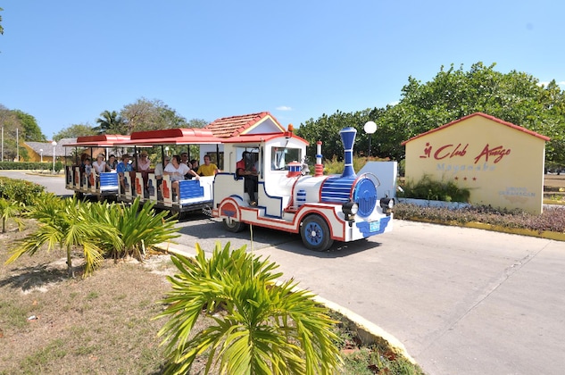 Gallery - Club Amigo Mayanabo All Inclusive