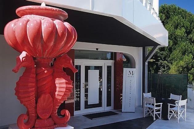 Gallery - M Glamour Hotel