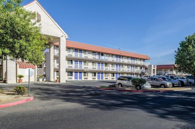 Gallery - Motel 6 Fresno Ca Yosemite Highway