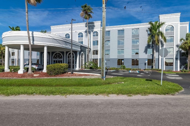 Gallery - Best Western Fort Myers Inn & Suites