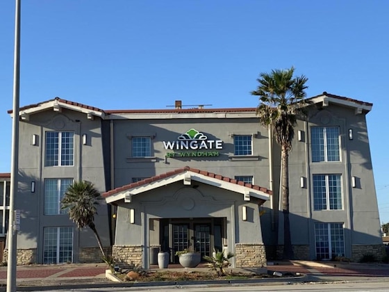 Gallery - Wingate By Wyndham Galveston East Beach