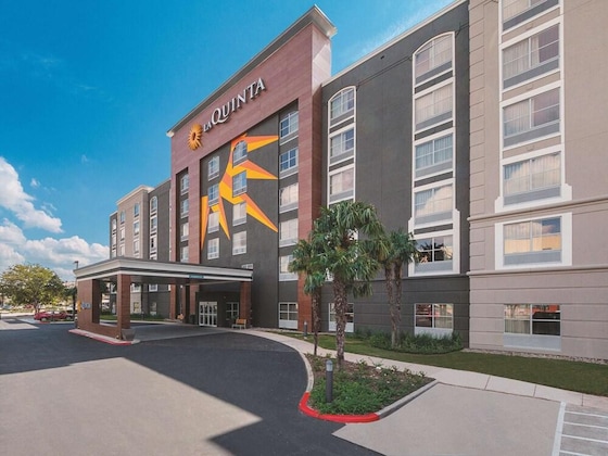 Gallery - La Quinta Inn & Suites By Wyndham San Antonio Downtown