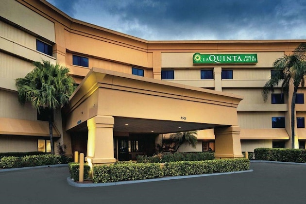 Gallery - La Quinta Inn & Suites By Wyndham Miami Airport East