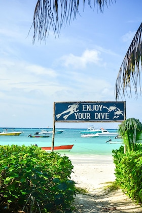 Gallery - Berjaya Praslin Resort