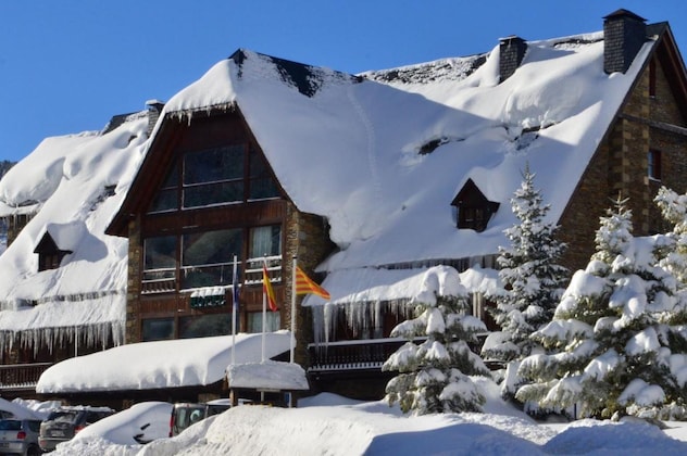 Gallery - Hotel Aa Chalet Bassibe Baqueira By Silken