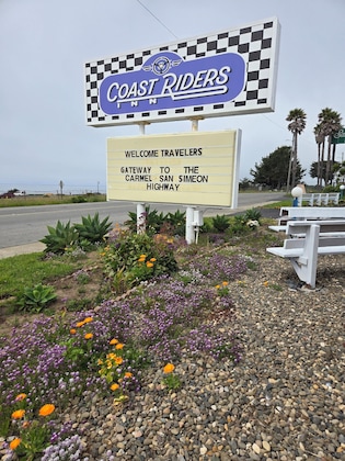 Gallery - Coast Riders Inn