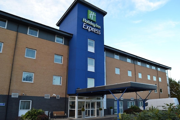 Gallery - Holiday Inn Express Birmingham Star City By Ihg