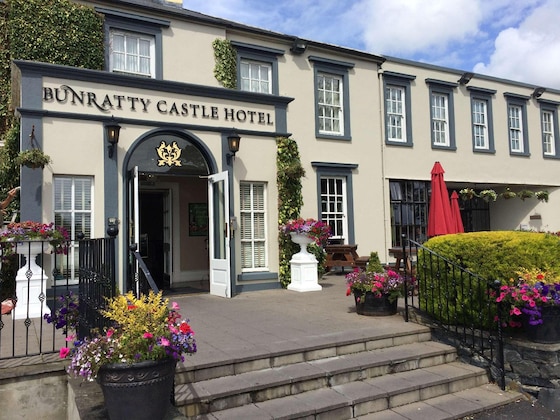 Gallery - Bunratty Castle Hotel