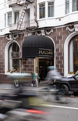 Gallery - Hotel Julian