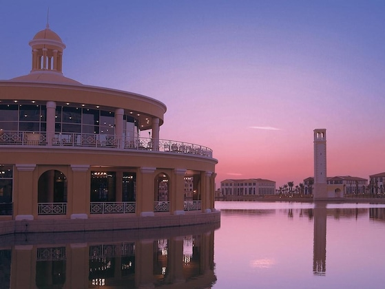 Gallery - Millennium Lakeview Hotel