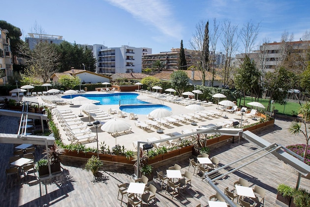 Gallery - Aparthotel Cye Holiday Centre