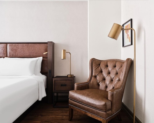 Gallery - Metcalfe Hotel Ottawa By Gray Collection