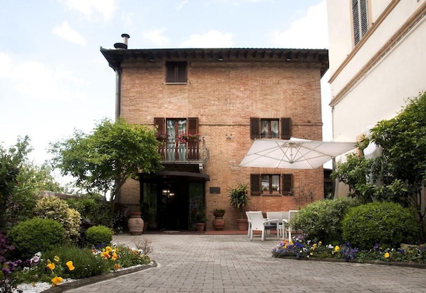 Gallery - Hotel Arcobaleno Siena