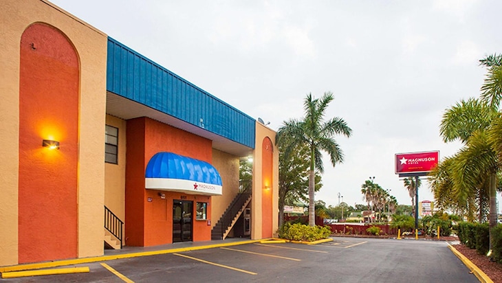 Gallery - Magnuson Hotel Bradenton