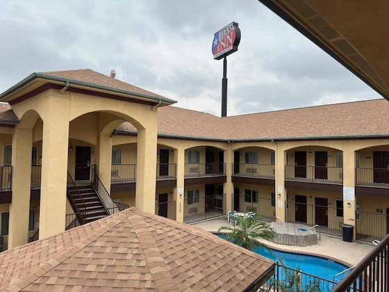 Gallery - Texas Inn And Suites Rgv