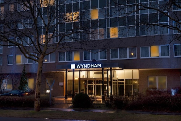 Gallery - Wyndham Hannover Atrium