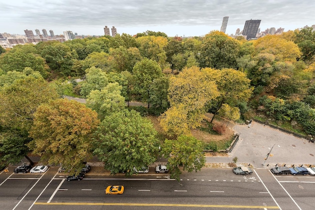 Gallery - Park West Hotel