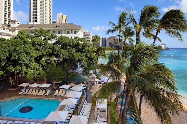 Gallery - Moana Surfrider, A Westin Resort & Spa, Waikiki Beach