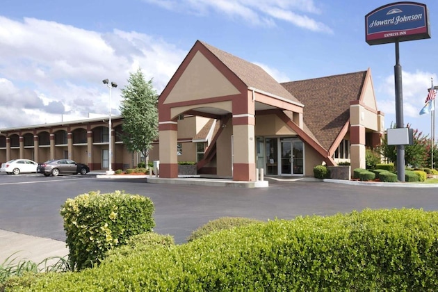 Gallery - Howard Johnson By Wyndham Oklahoma City Airport  Fairgrounds