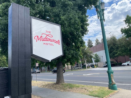 Gallery - The Midtowner Hotel, Surestay Collection By Best Western